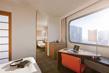 In-Room Business Center